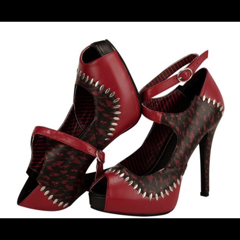 TUK Metal Stitch Platforms